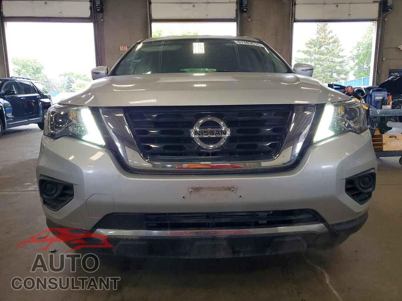 NISSAN PATHFINDER 2019 - 5N1DR2MN2KC634836
