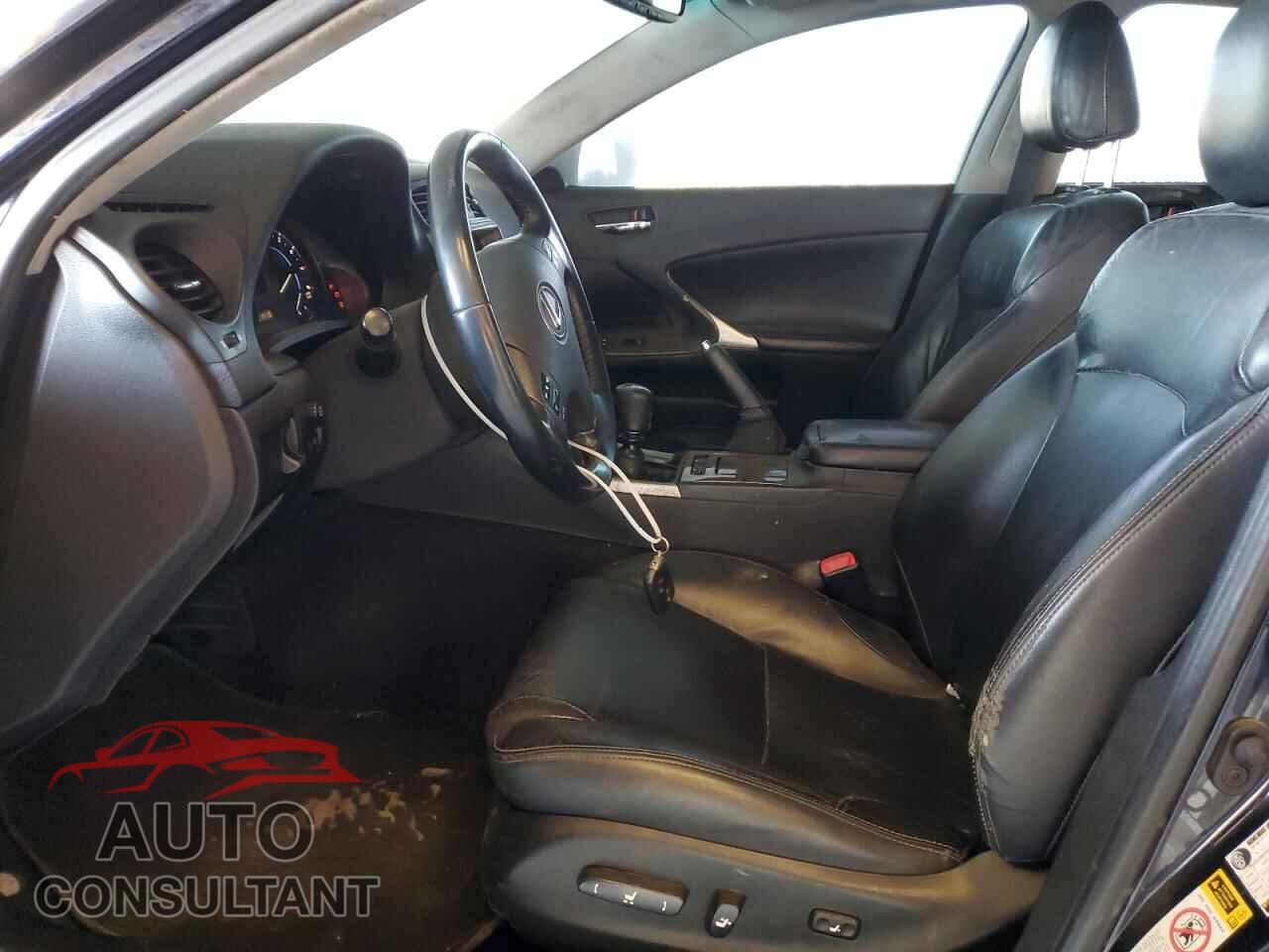 LEXUS IS 2010 - JTHBF5C20A2097741