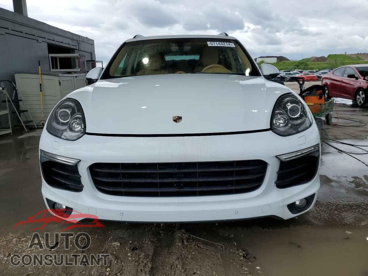 PORSCHE CAYENNE 2017 - WP1AA2A20HKA90715