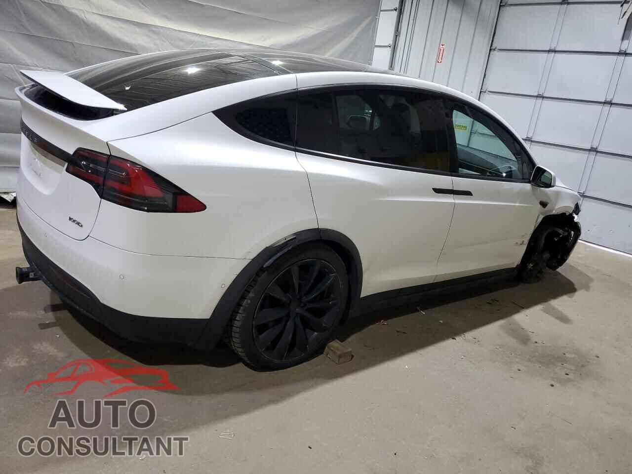 TESLA MODEL X 2017 - 5YJXCDE22HF043226