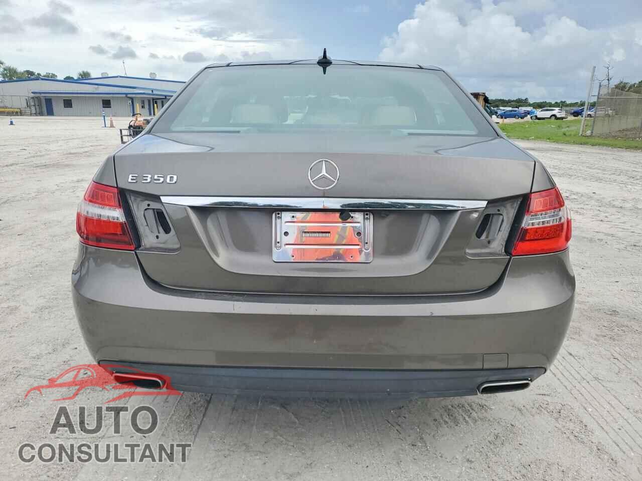 MERCEDES-BENZ E-CLASS 2013 - WDDHF5KB9DA704216