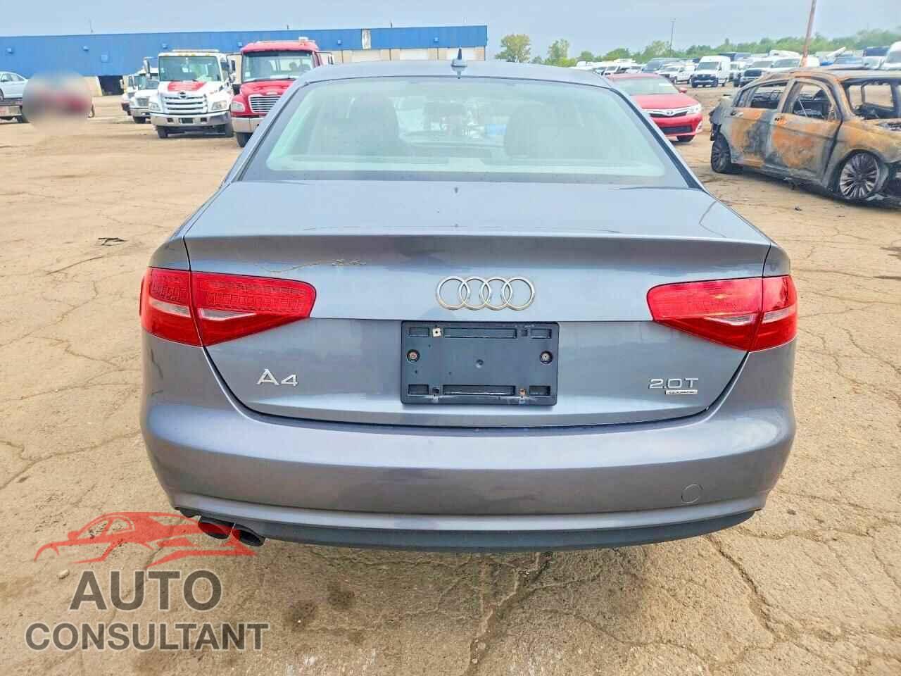 AUDI A4 2013 - WAUFFAFL1DN004693