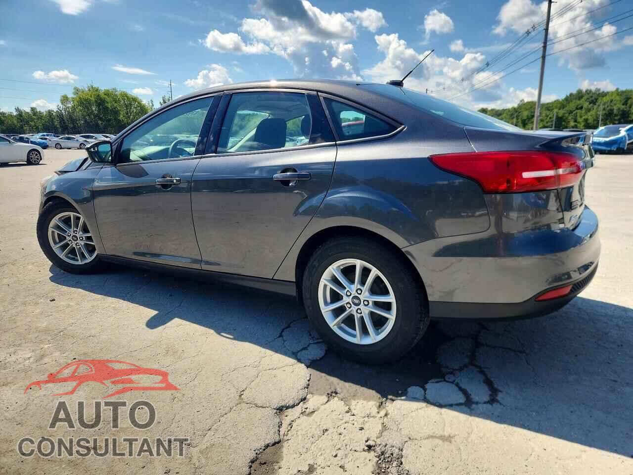 FORD FOCUS 2017 - 1FADP3F28HL288454