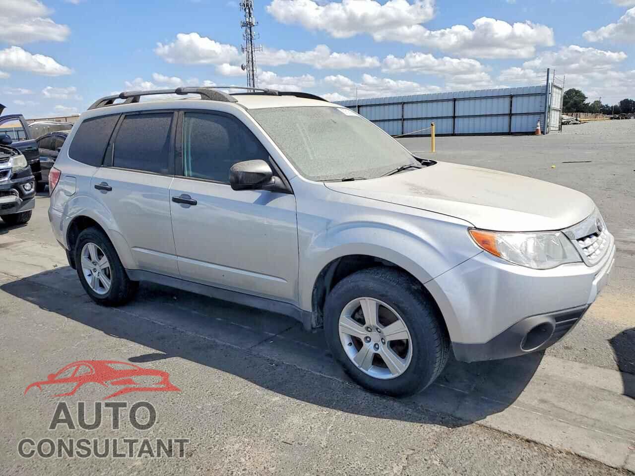 SUBARU FORESTER 2011 - JF2SHABC9BH748024