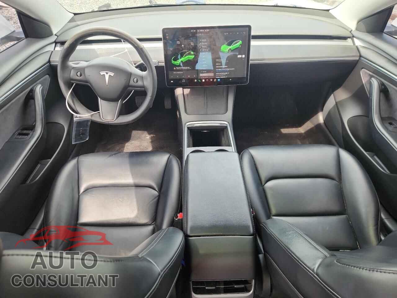 TESLA MODEL 3 2021 - 5YJ3E1EA2MF086781