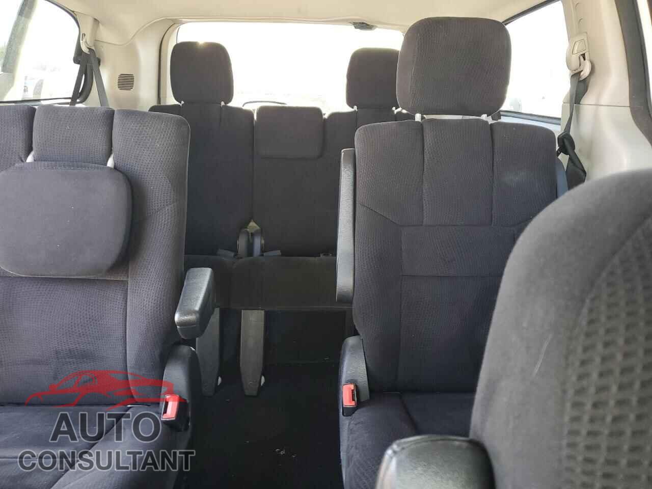 DODGE CARAVAN 2011 - 2D4RN3DG0BR626824