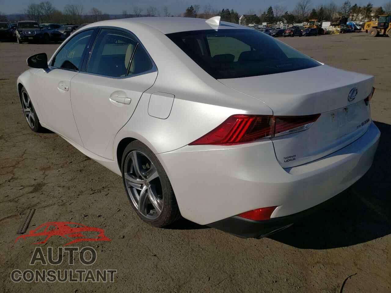 LEXUS IS 2019 - JTHC81D2XK5036788