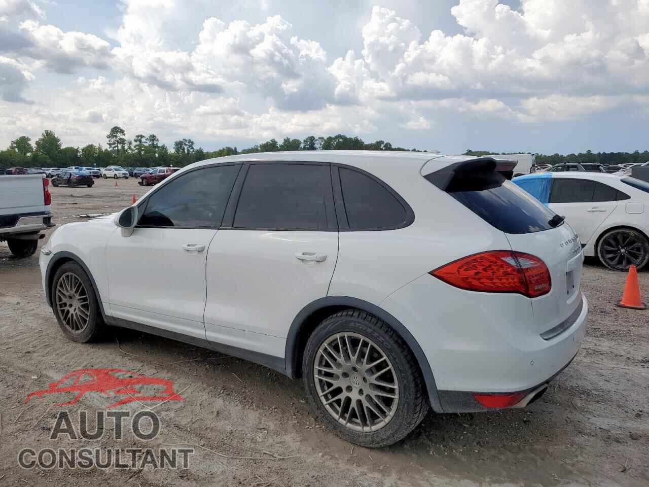 PORSCHE CAYENNE 2014 - WP1AB2A23ELA55007