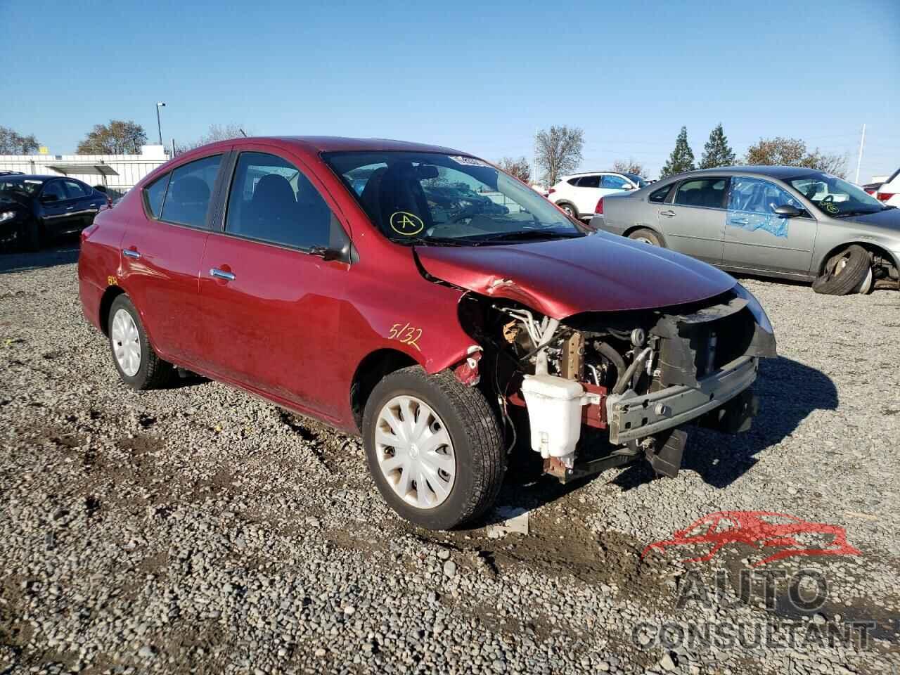 NISSAN VERSA 2018 - 3N1CN7AP6JL800067