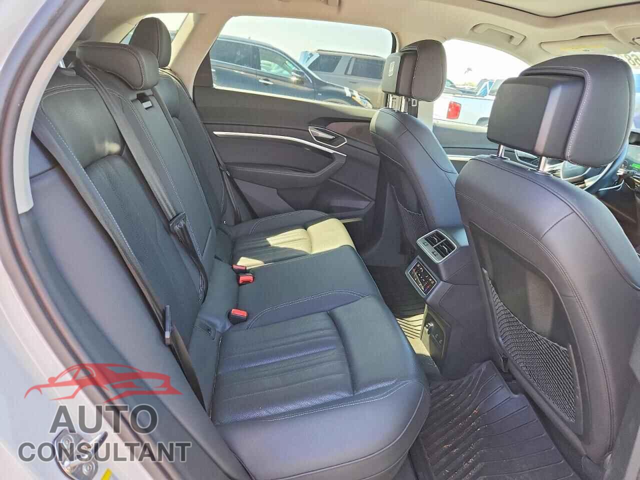 AUDI E-TRON 2022 - WA1LAAGE4NB032974