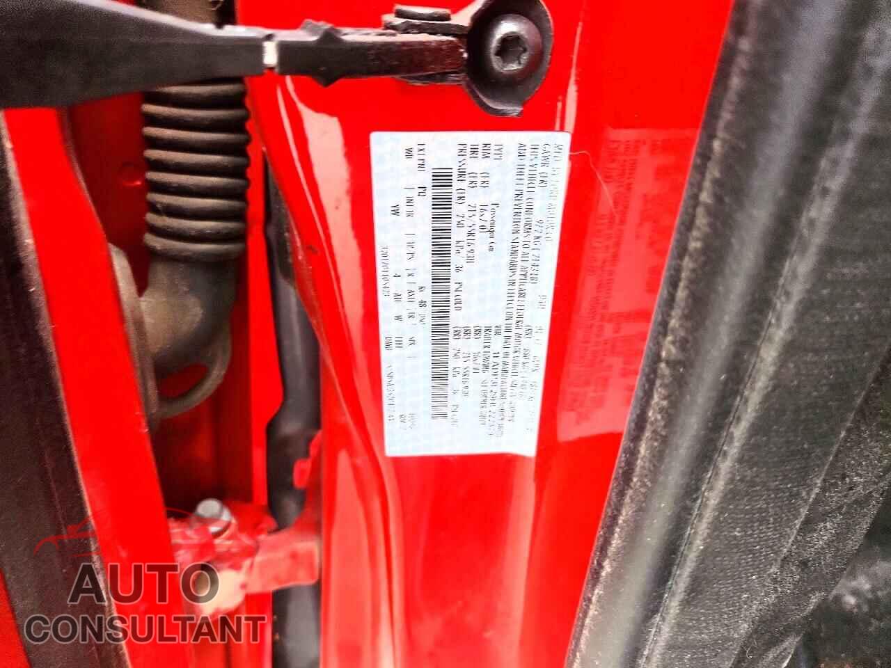FORD FOCUS 2017 - 1FADP3F29HL222379