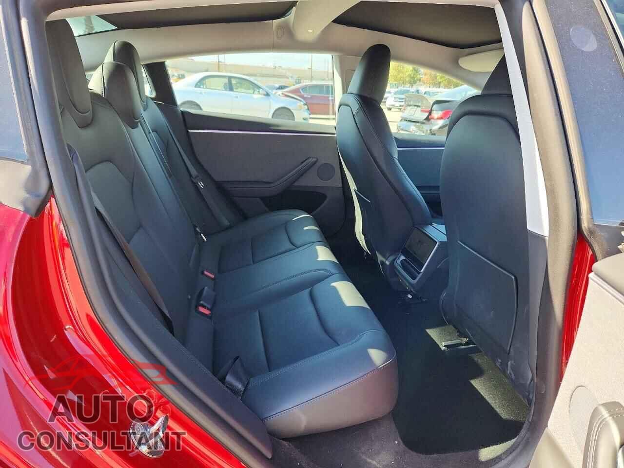 TESLA MODEL 3 2024 - 5YJ3E1EAXRF730678