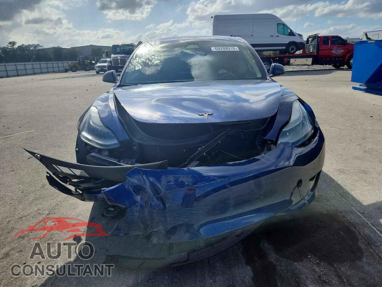 TESLA MODEL 3 2022 - 5YJ3E1EA8NF337224