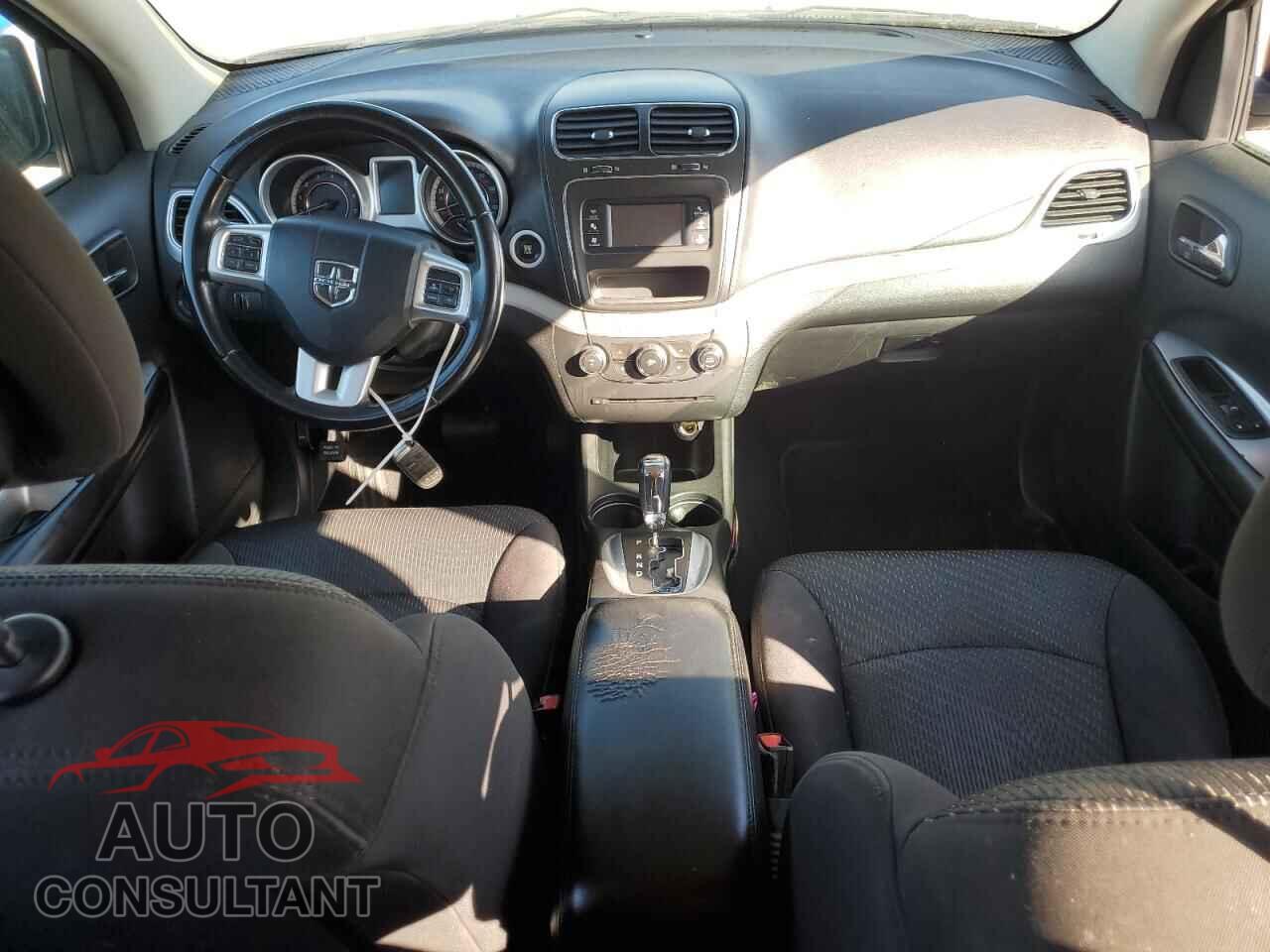 DODGE JOURNEY 2013 - 3C4PDCAB6DT675655