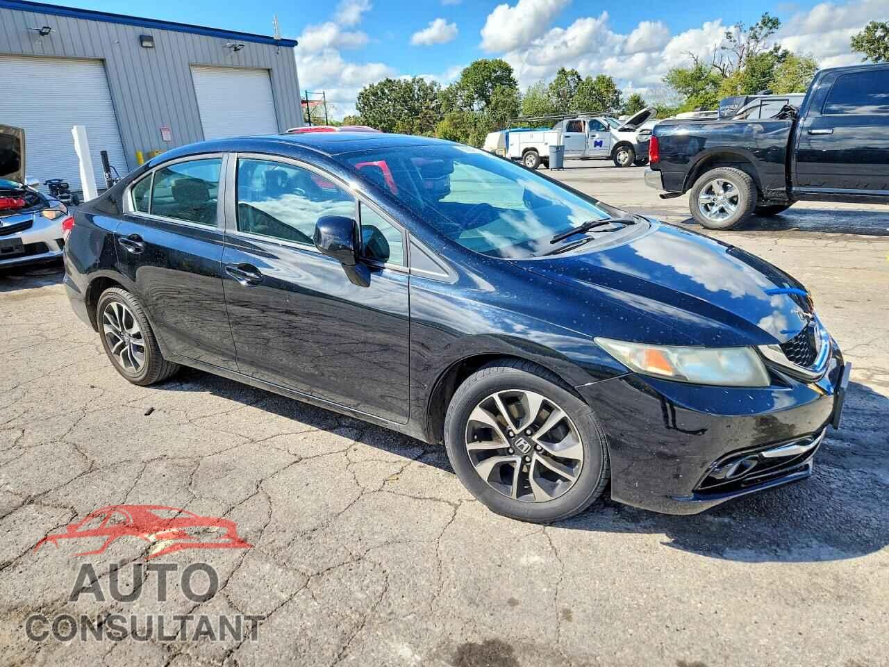 HONDA CIVIC 2013 - 19XFB2F97DE046900