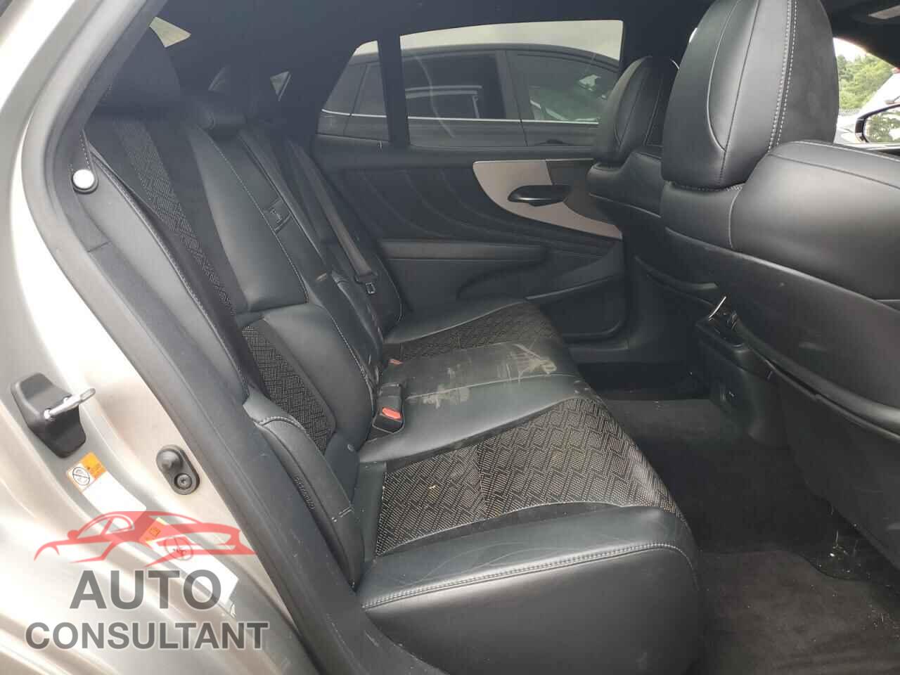LEXUS LS500 2018 - JTHC51FF2J5000469