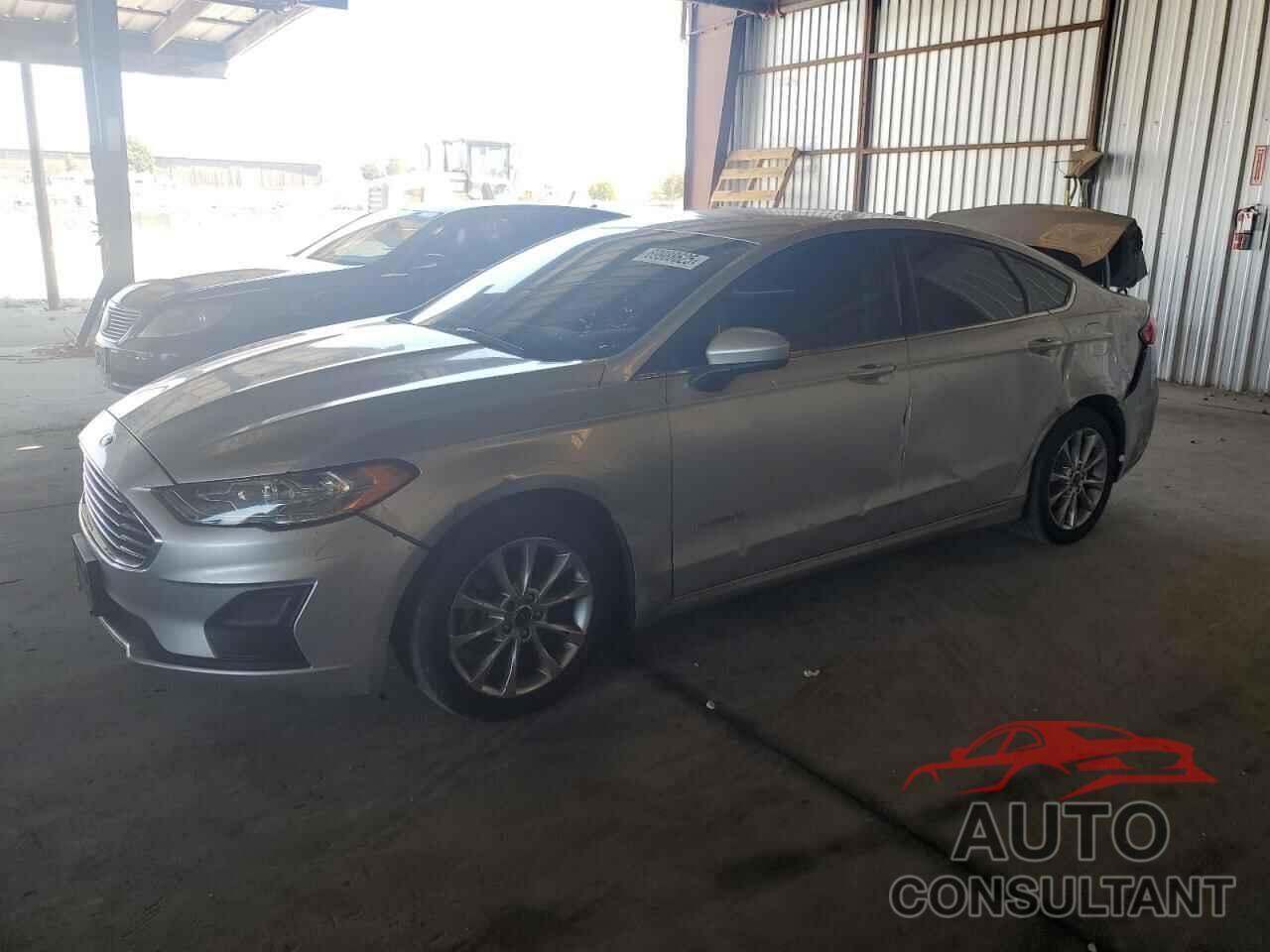 FORD FUSION 2019 - 3FA6P0LU8KR272213