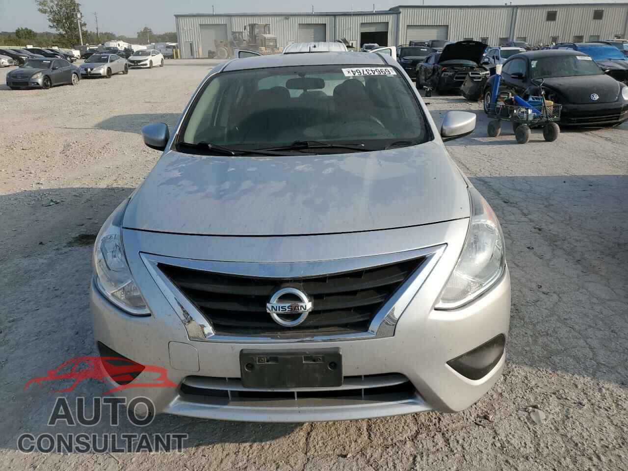 NISSAN VERSA 2019 - 3N1CN7AP3KL831391