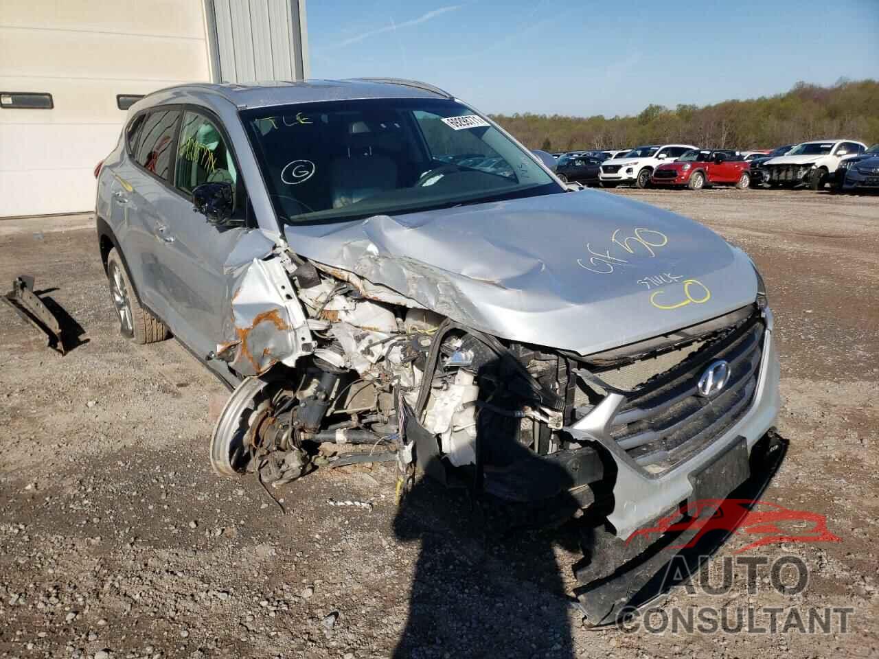 HYUNDAI TUCSON 2018 - KM8J33A48JU689760