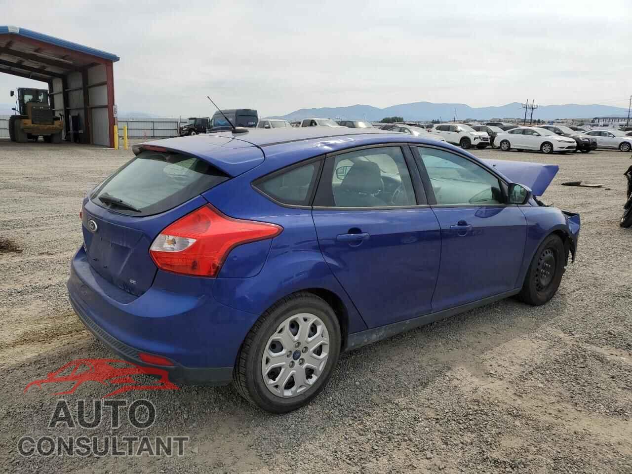 FORD FOCUS 2012 - 1FAHP3K23CL457554
