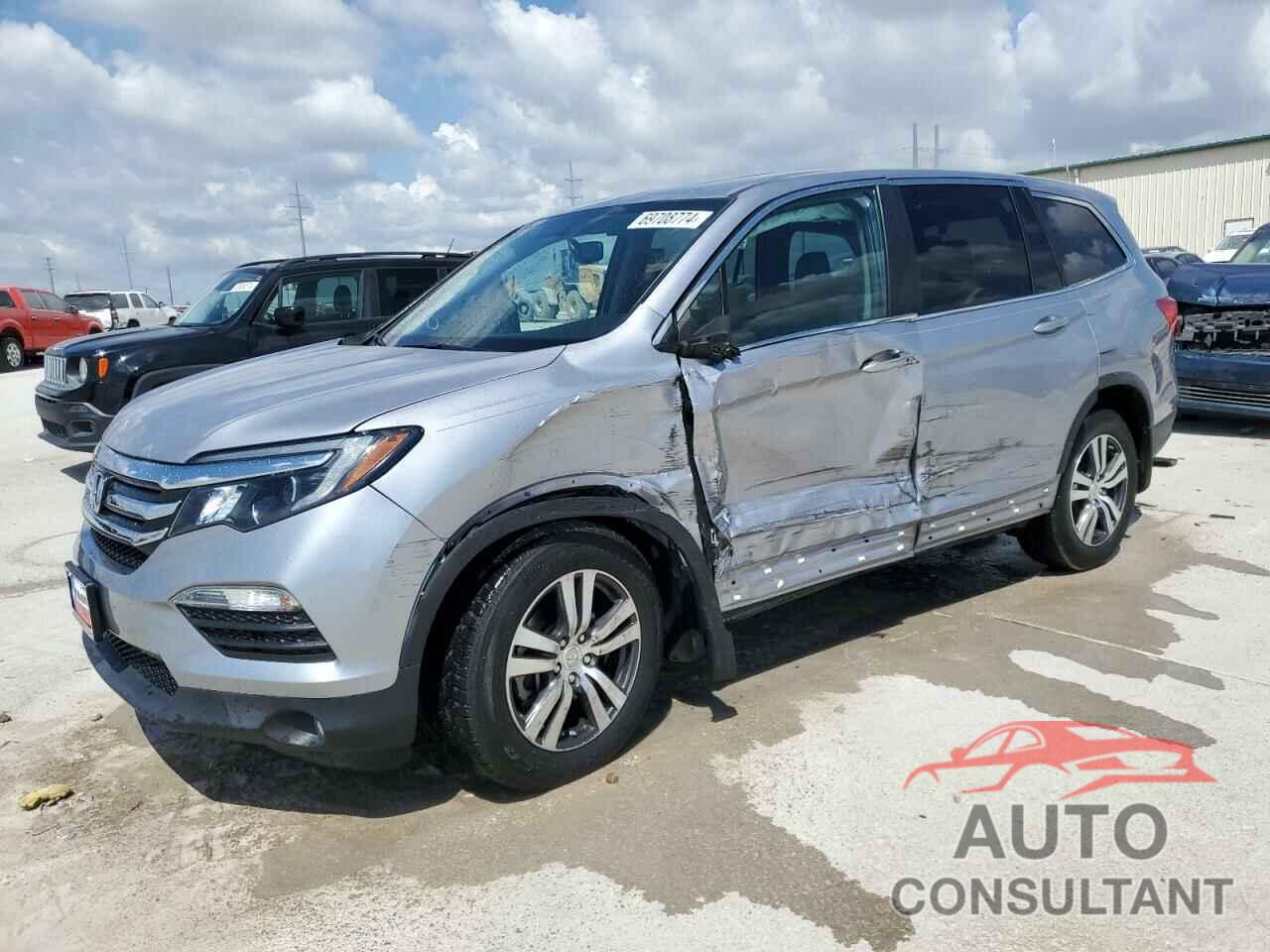 HONDA PILOT 2017 - 5FNYF5H56HB024928