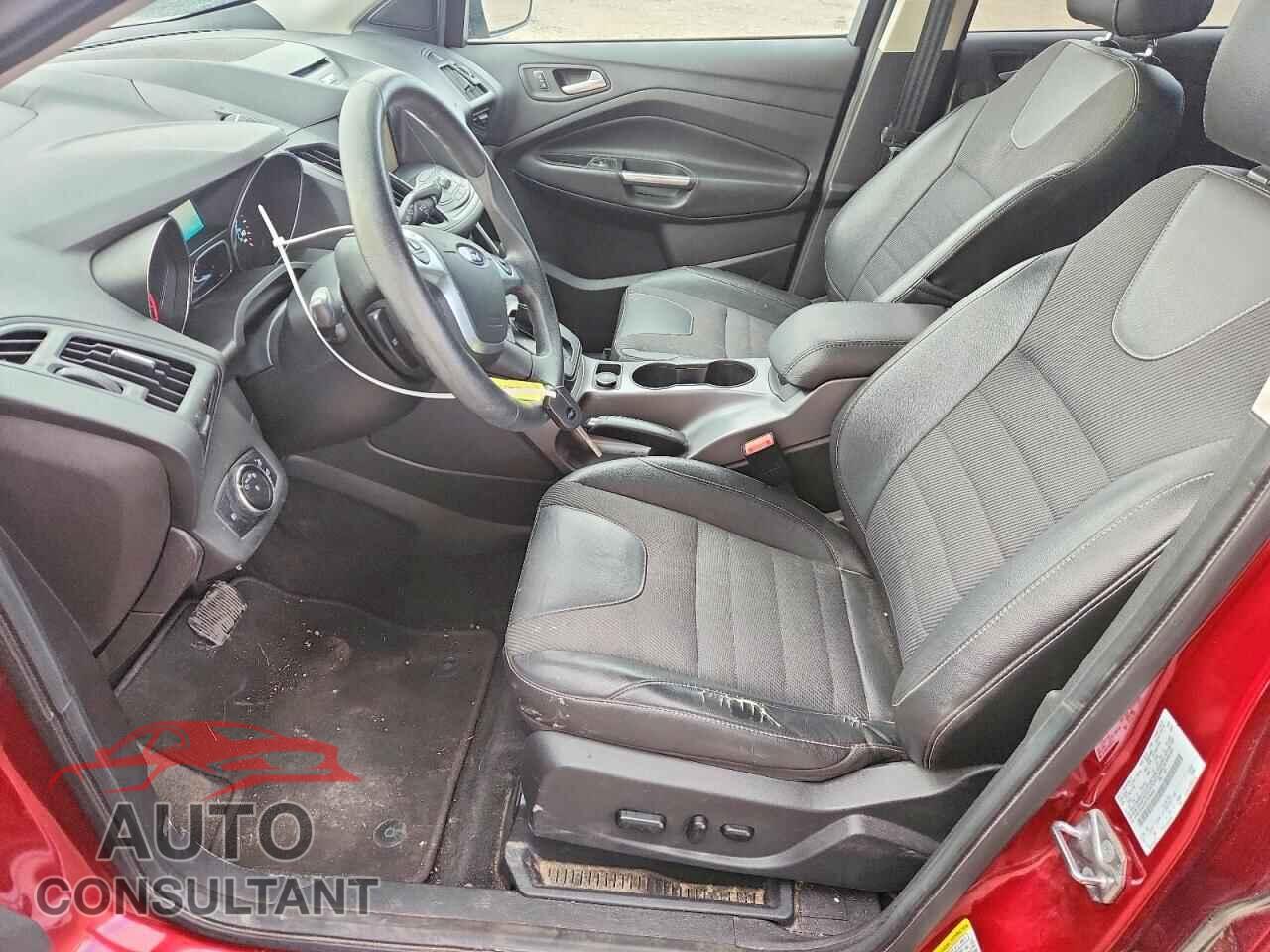 FORD ESCAPE 2014 - 1FMCU9GX2EUE52844