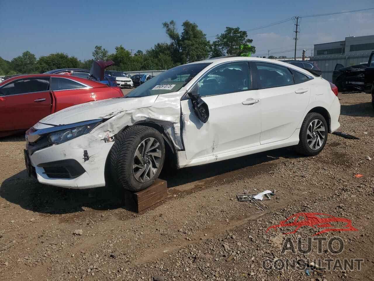 HONDA CIVIC 2018 - 19XFC2F70JE038645
