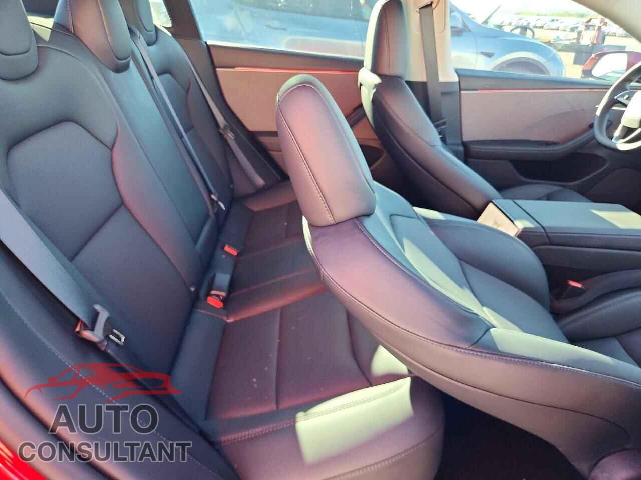 TESLA MODEL 3 2026 - 5YJ3E1EA7TF223406