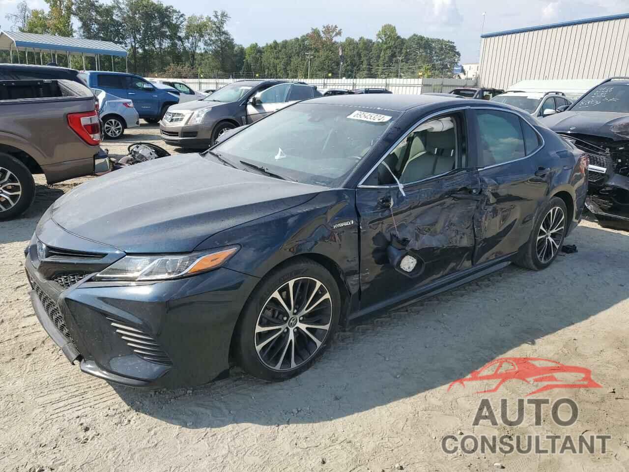 TOYOTA CAMRY 2018 - 4T1B21HK4JU500456