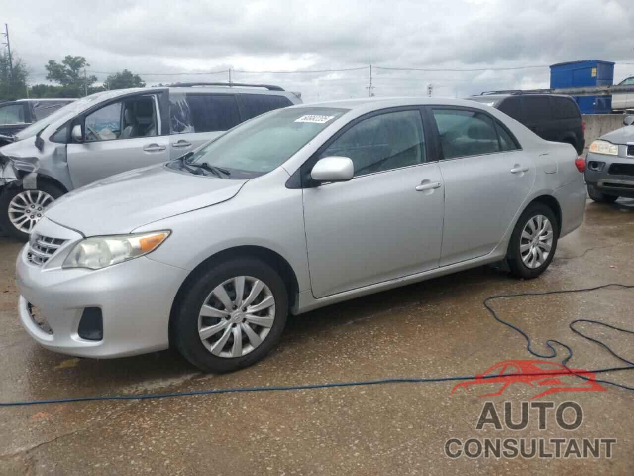 TOYOTA COROLLA 2013 - 2T1BU4EE0DC969429