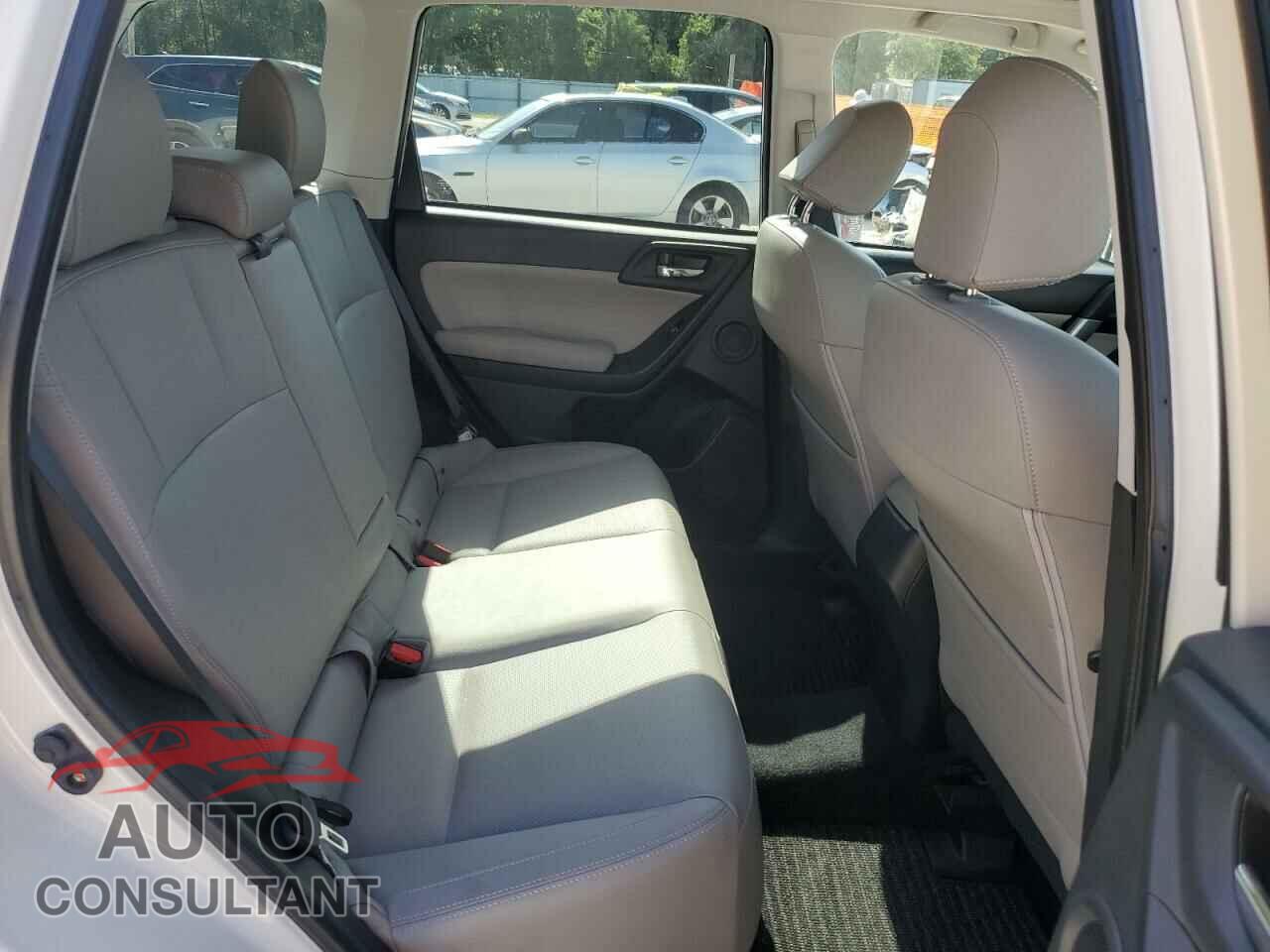 SUBARU FORESTER 2018 - JF2SJARC3JH419716