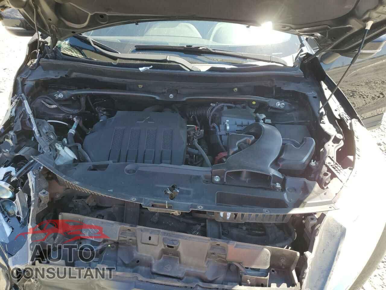 MITSUBISHI ECLIPSE 2018 - JA4AT3AA4JZ050010