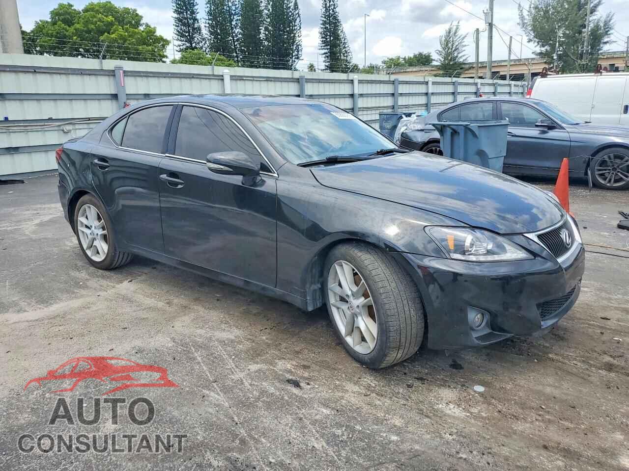 LEXUS IS 2011 - JTHBF5C27B5141606