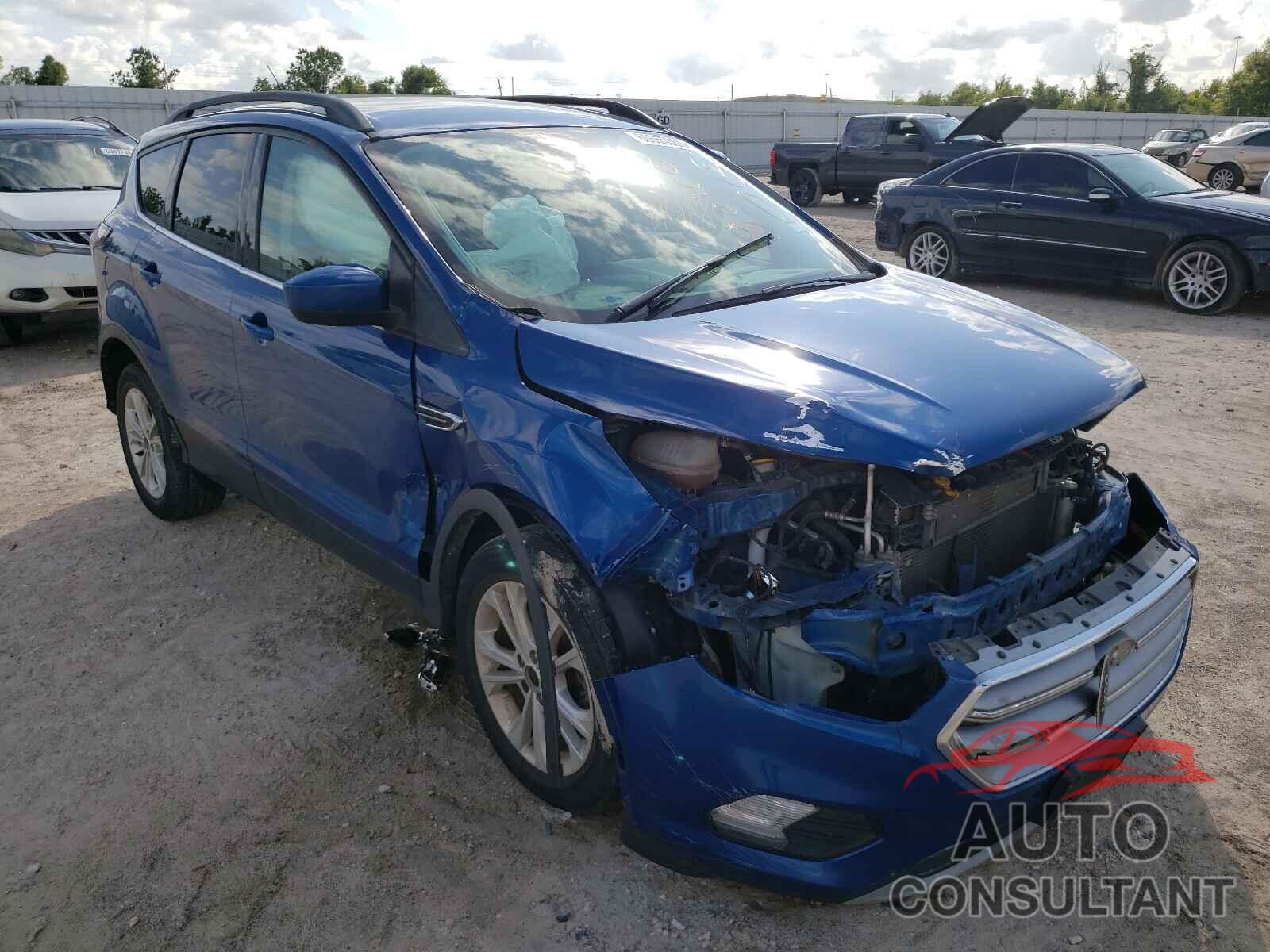 FORD ESCAPE 2017 - 1FMCU0GD4HUC04567