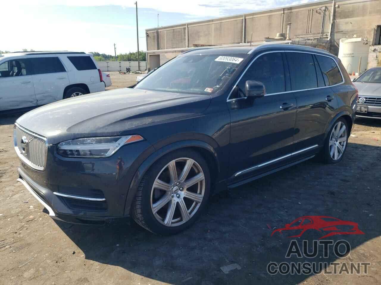 VOLVO XC90 2016 - YV4A22PL0G1036380