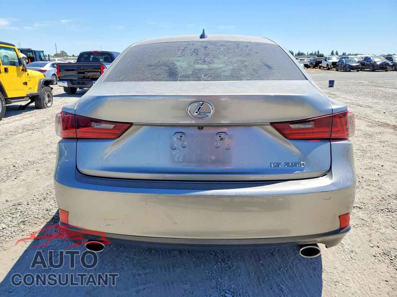 LEXUS IS 2015 - JTHBF1D23F5079568