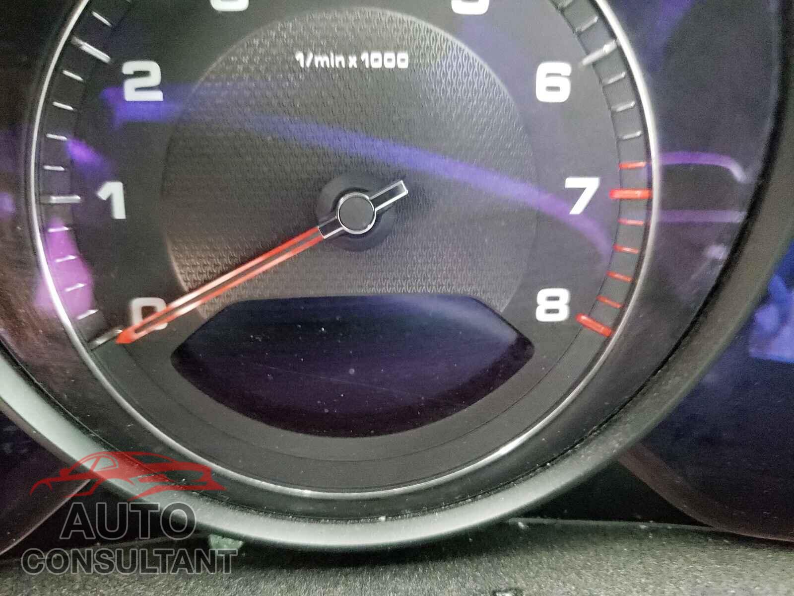 PORSCHE CAYENNE 2019 - WP1AB2AY8KDA65588