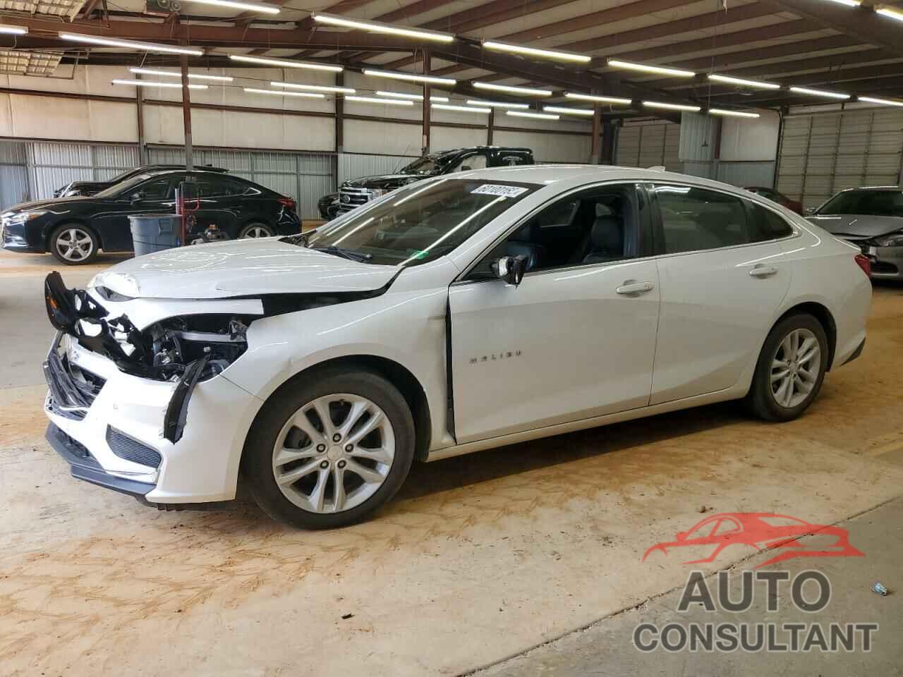 CHEVROLET MALIBU 2017 - 1G1ZE5ST4HF136999