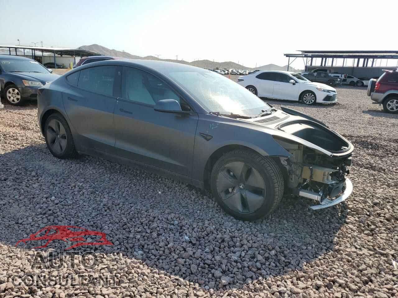 TESLA MODEL 3 2018 - 5YJ3E1EB0JF096083