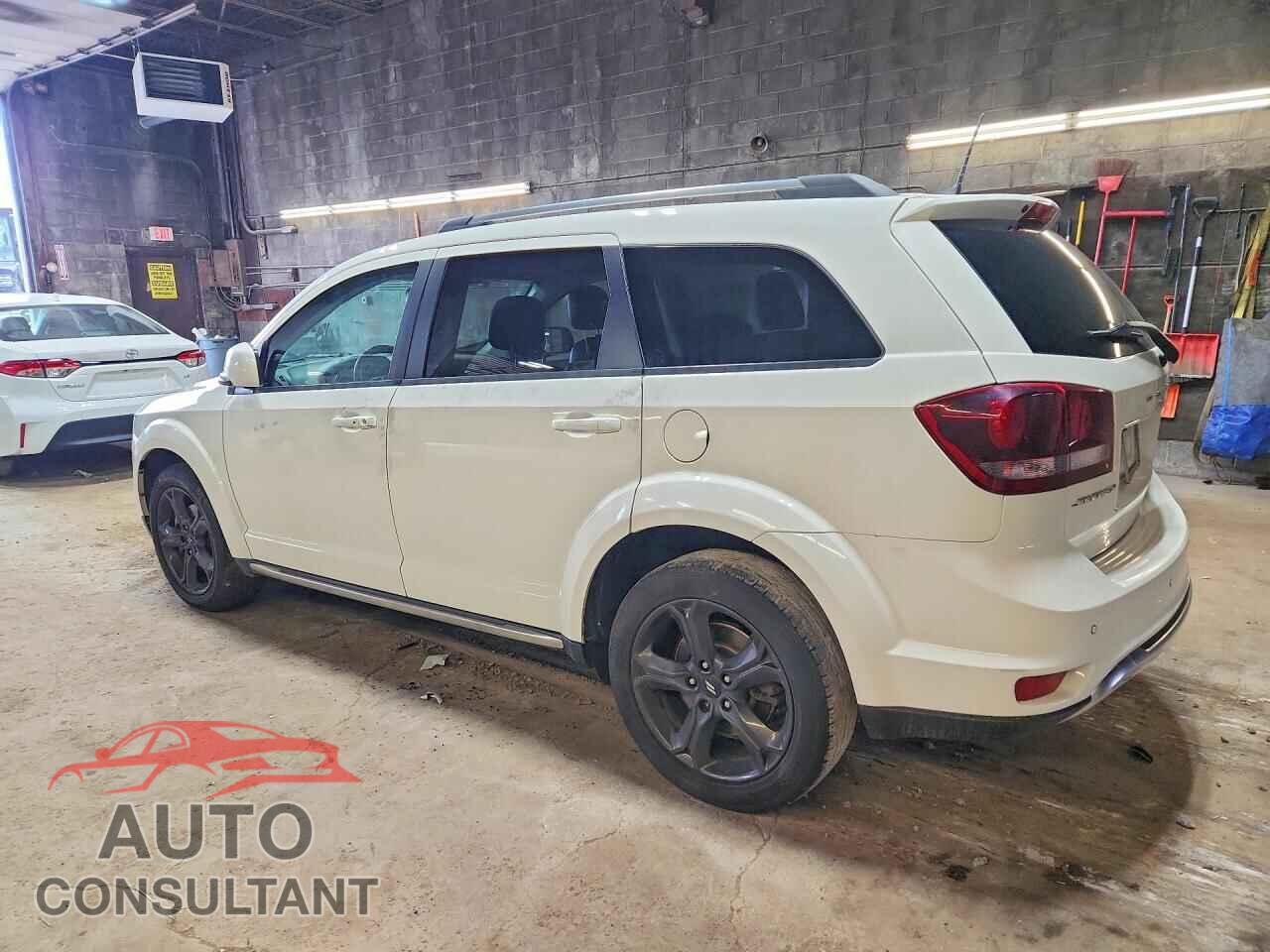 DODGE JOURNEY 2020 - 3C4PDCGB2LT271113