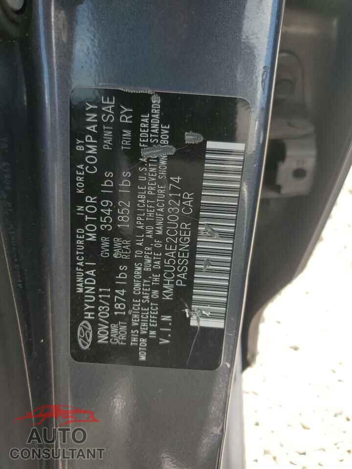 HYUNDAI ACCENT 2012 - KMHCU5AE2CU032174