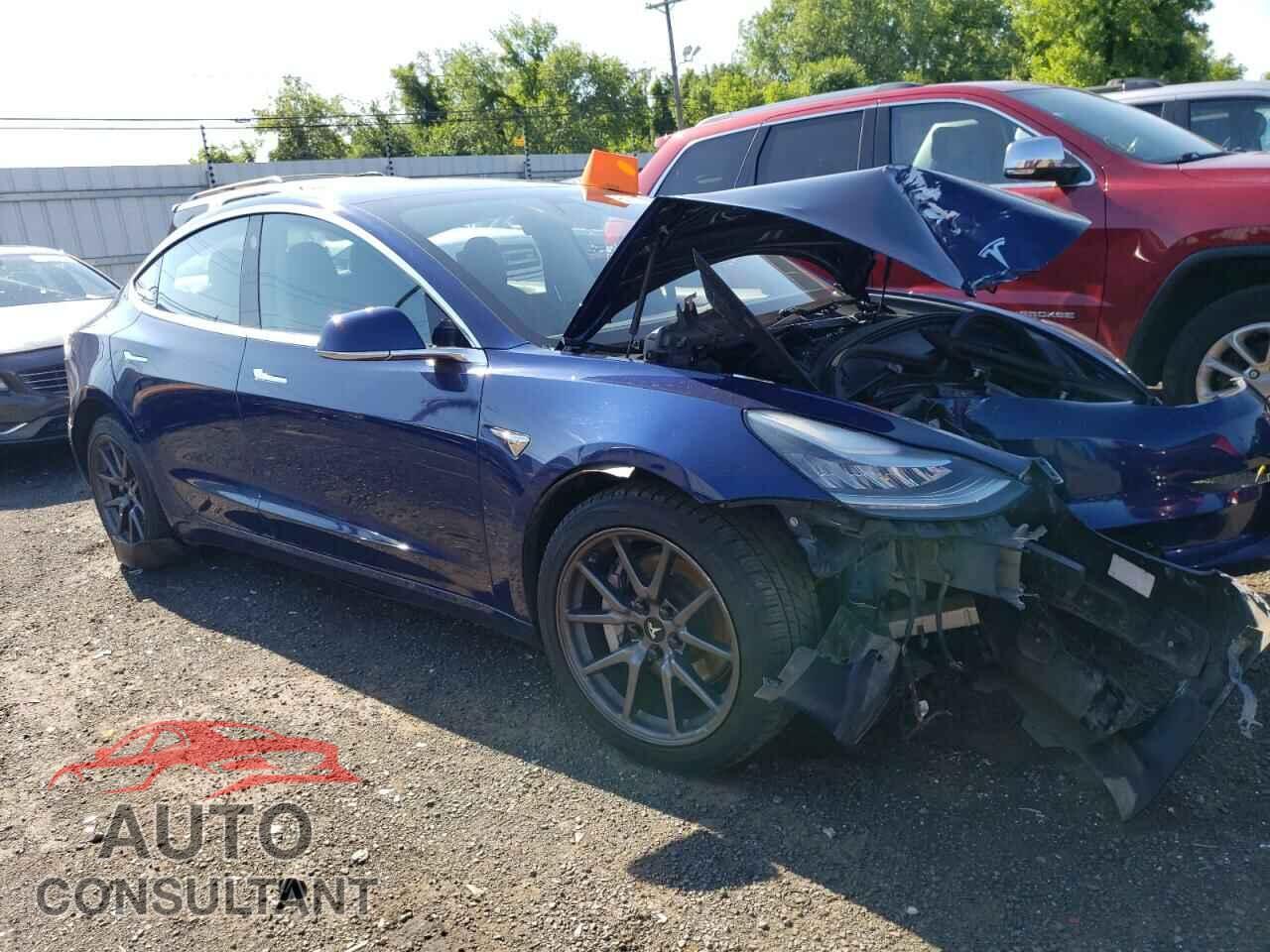TESLA MODEL 3 2018 - 5YJ3E1EB8JF093772