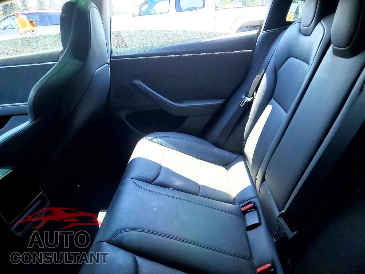 TESLA MODEL 3 2024 - 5YJ3E1ET0RF823615