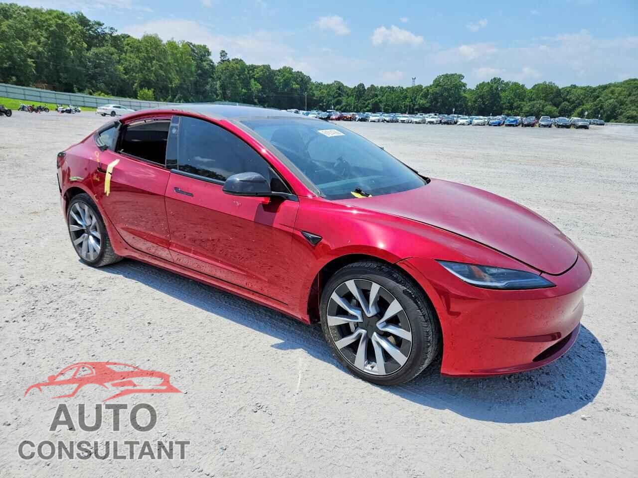 TESLA MODEL 3 2024 - 5YJ3E1EA2RF844867