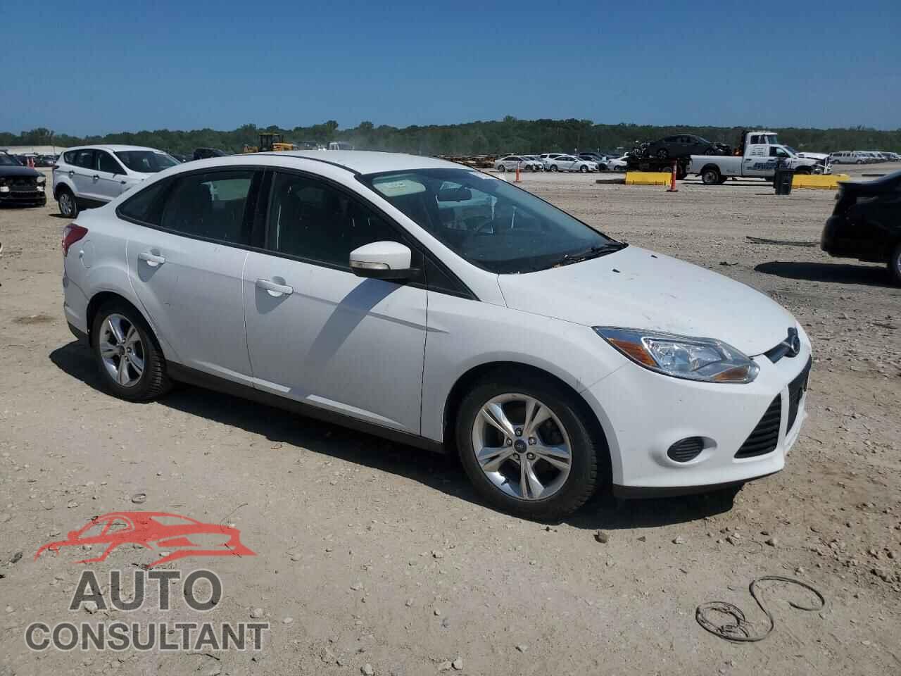 FORD FOCUS 2014 - 1FADP3F27EL145037