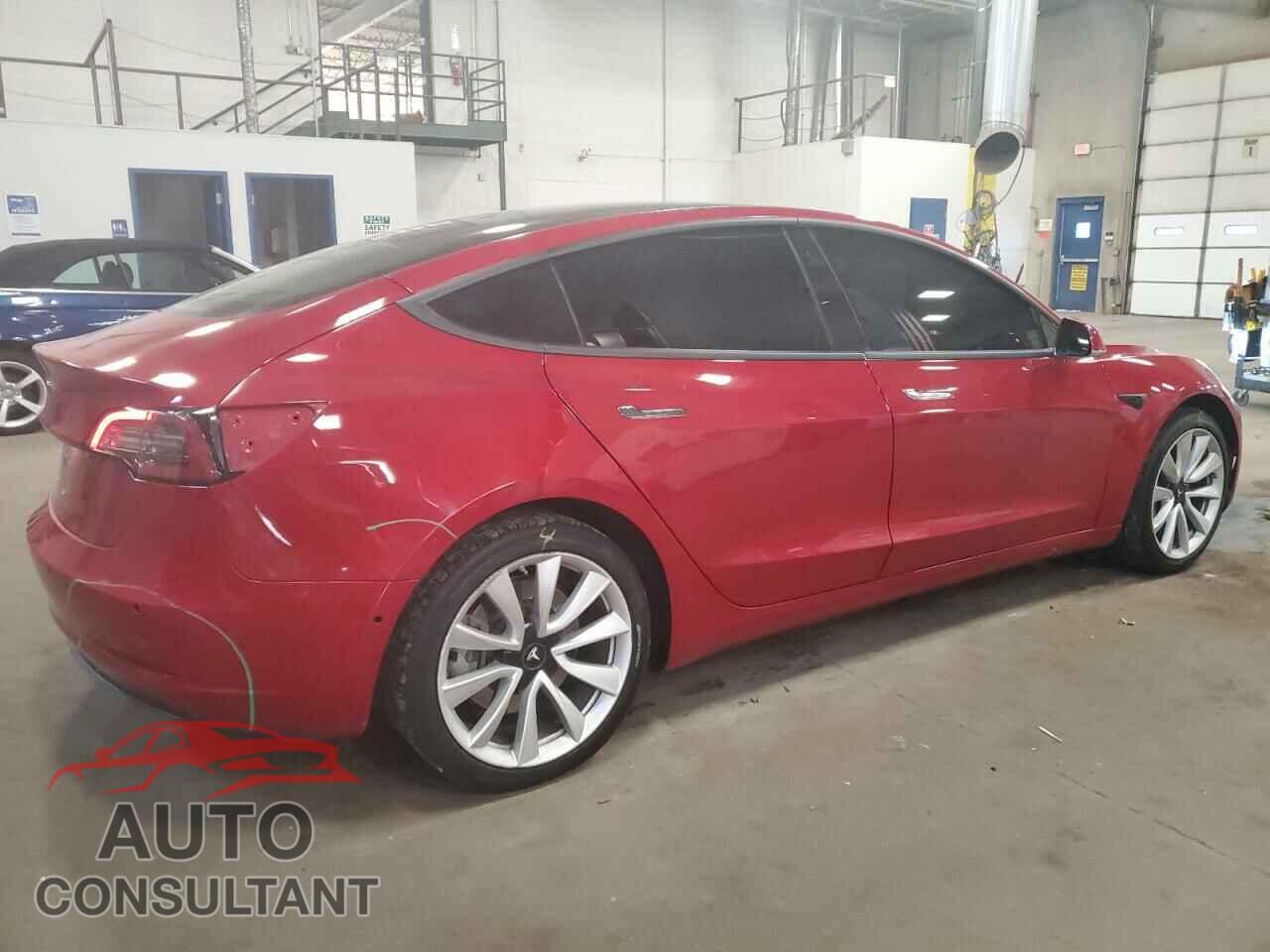 TESLA MODEL 3 2018 - 5YJ3E1EB8JF097465