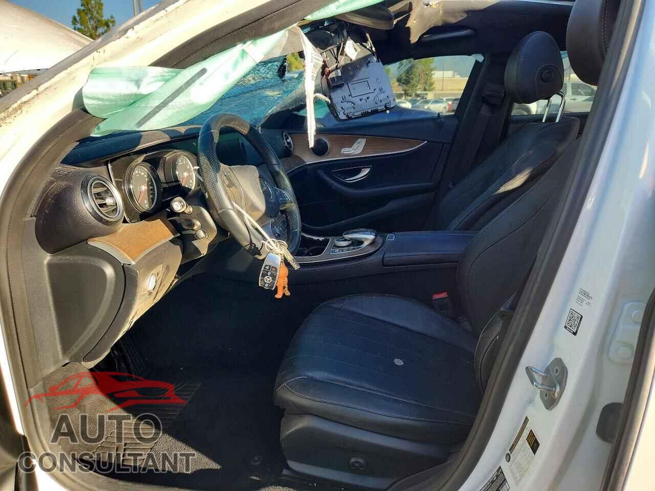 MERCEDES-BENZ E-CLASS 2018 - WDDZF4JB1JA384451
