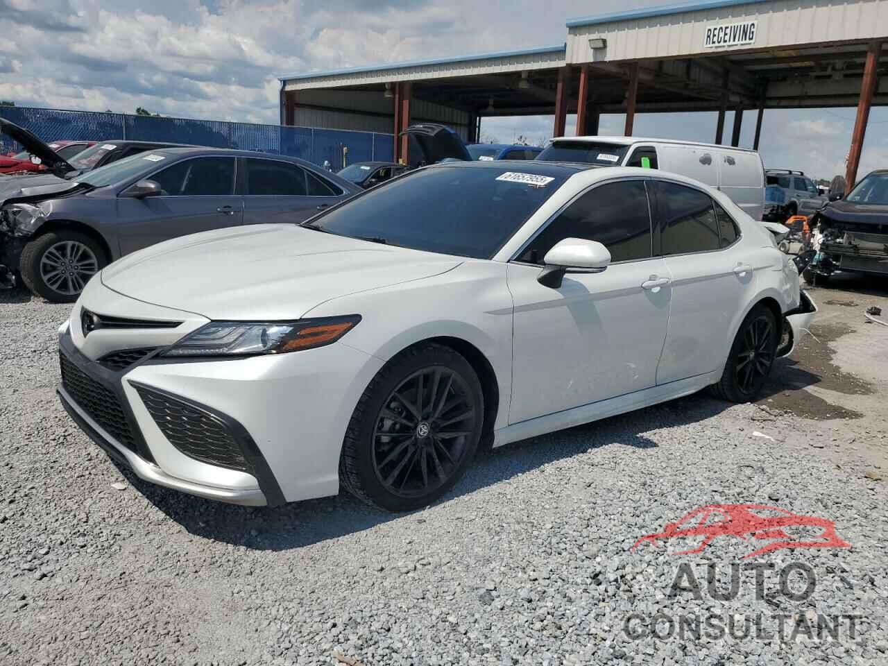 TOYOTA CAMRY 2021 - 4T1K61AK4MU419184
