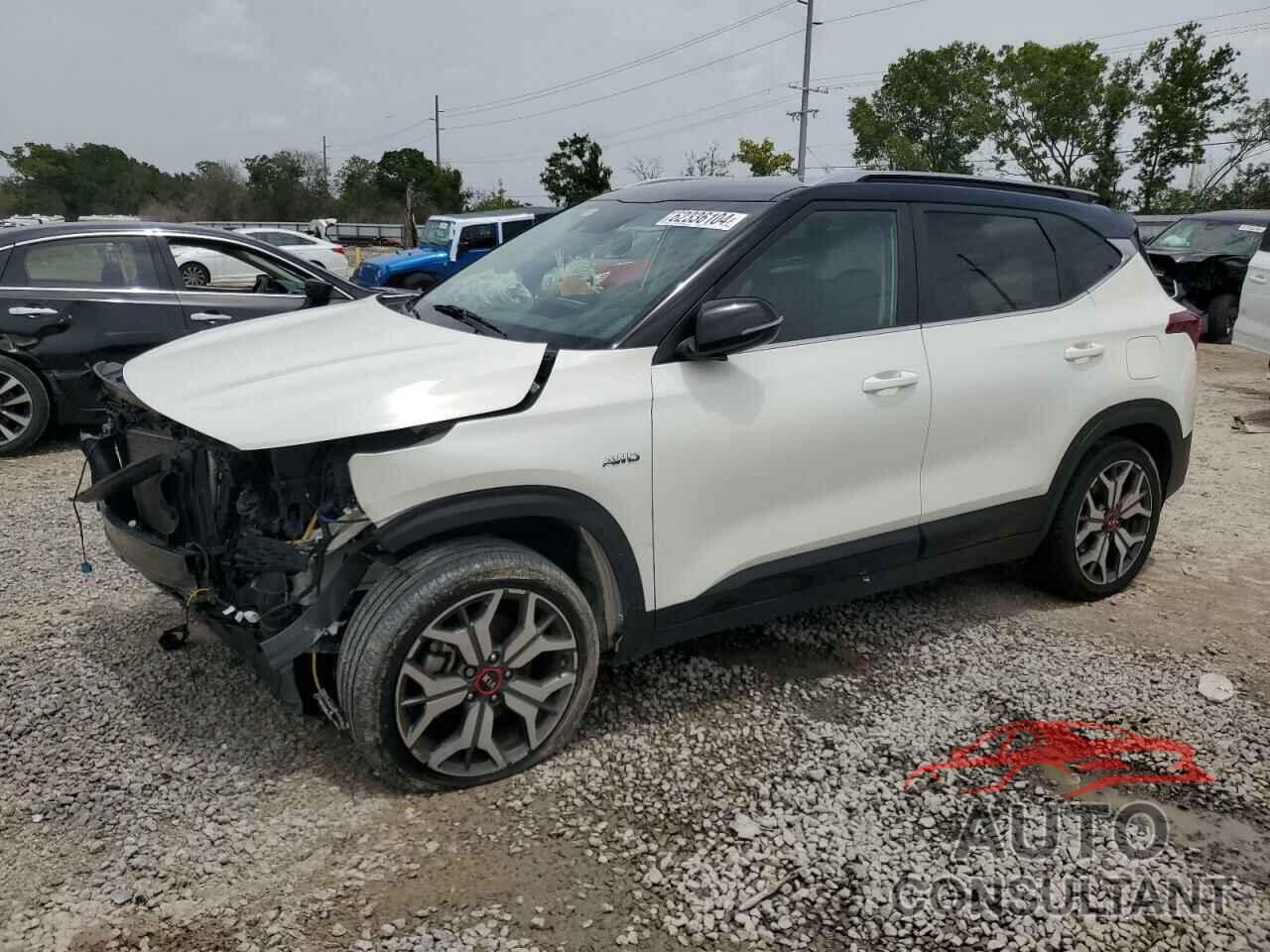 KIA SELTOS 2021 - KNDEUCA20M7135312