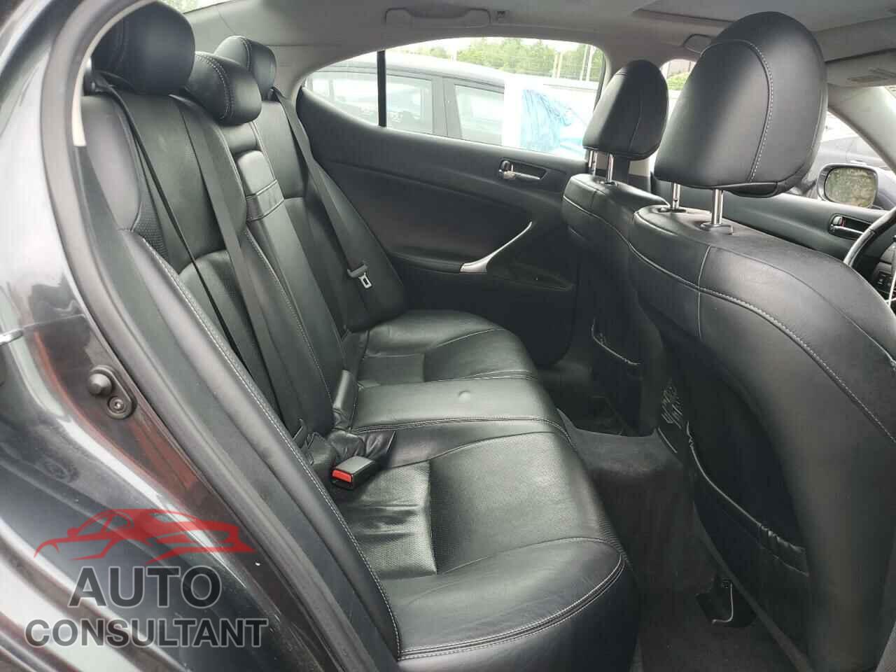 LEXUS IS 2010 - JTHCF5C26A5036218